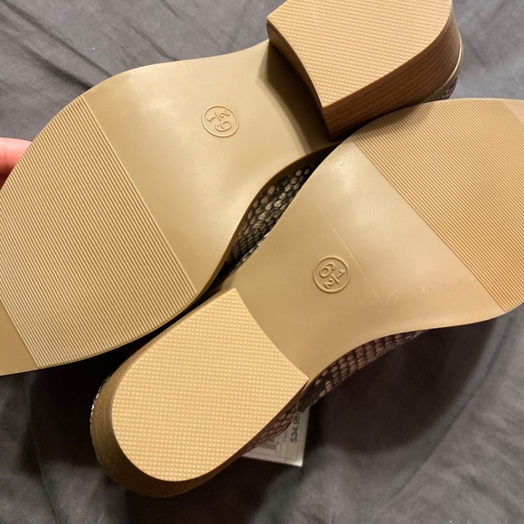 Booties - Picture 3 of 3